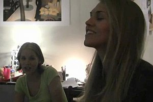 Poronovideos欧美人兽 Porn